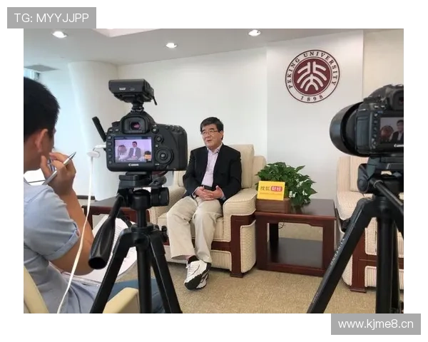 香港企业家创新精神与经济转型推动城市可持续发展的深度探索